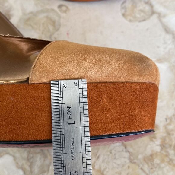 Paris Hilton Rebecca Camel Suede/Copper/Tan Leather Platform Pumps - Picture 13 of 13